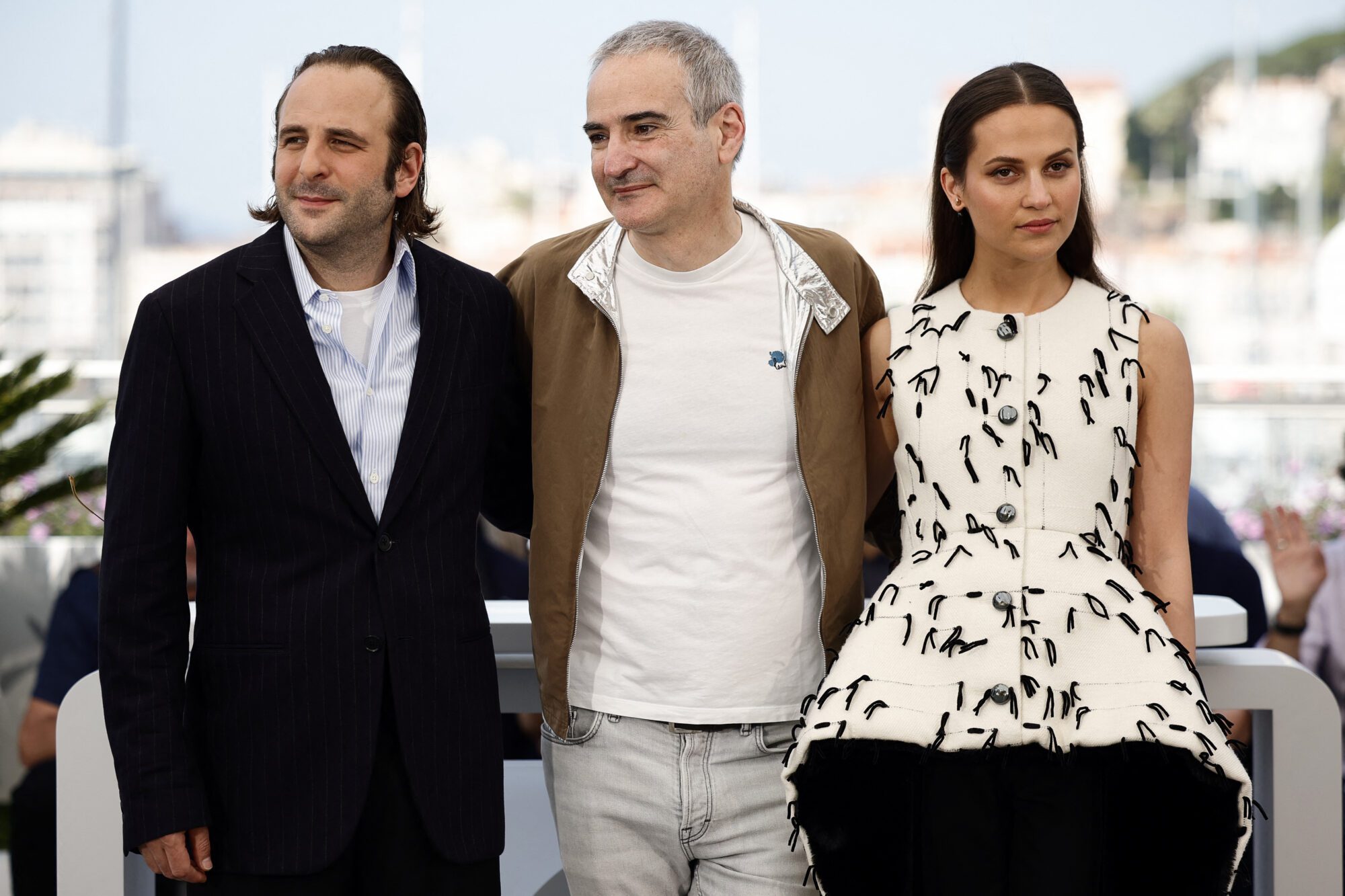 Alicia Vikander attends the Photocall for 'Irma Vep' during the 75th Cannes  Film Festival in Cannes