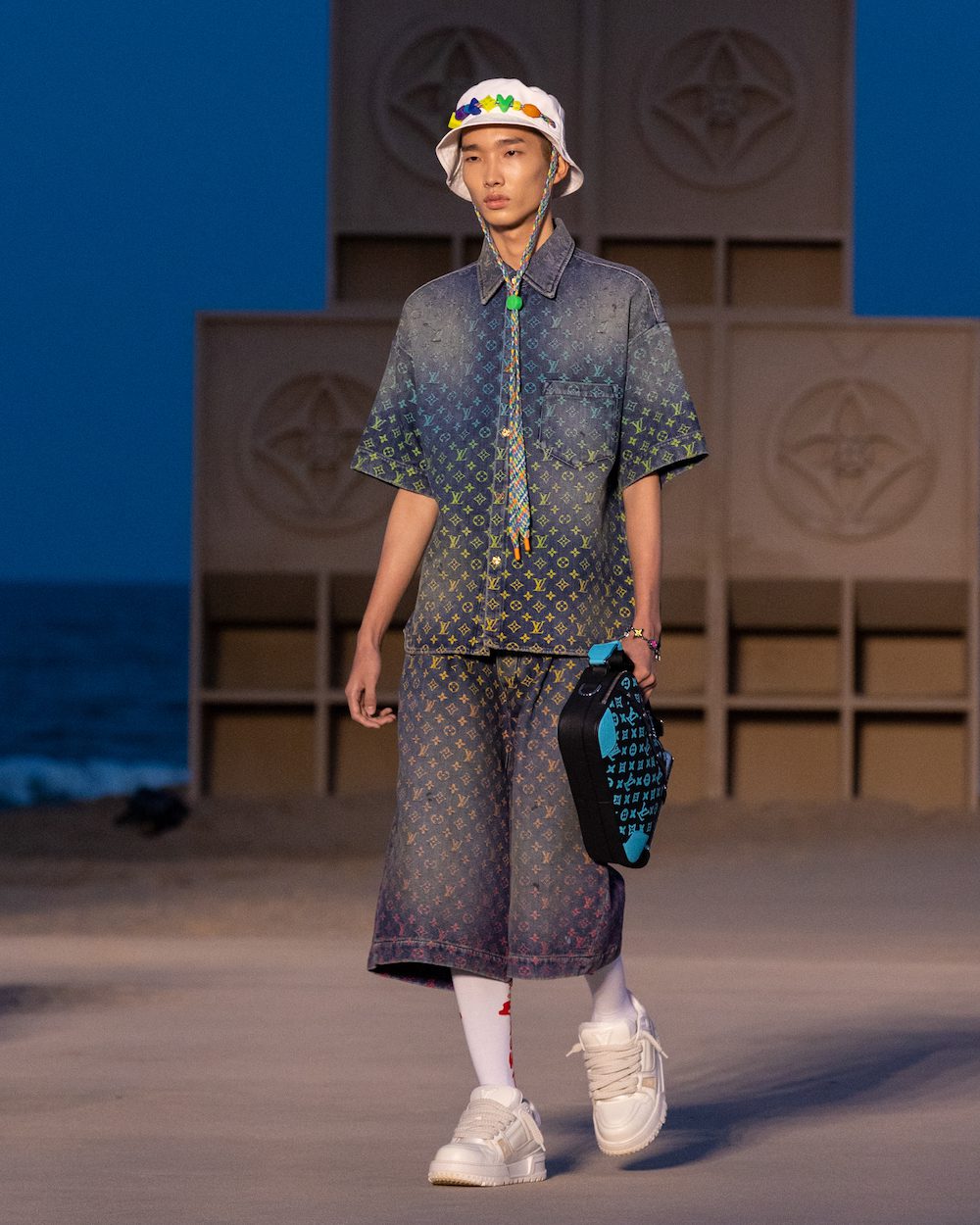 louisvuitton releases a surprise apparel collection for @pharrell's  @somethinginthewater Festival.⁠ ⁠ The collection features five apparel…